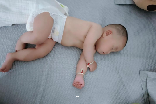 蚌埠宝宝突然很多眼屎
